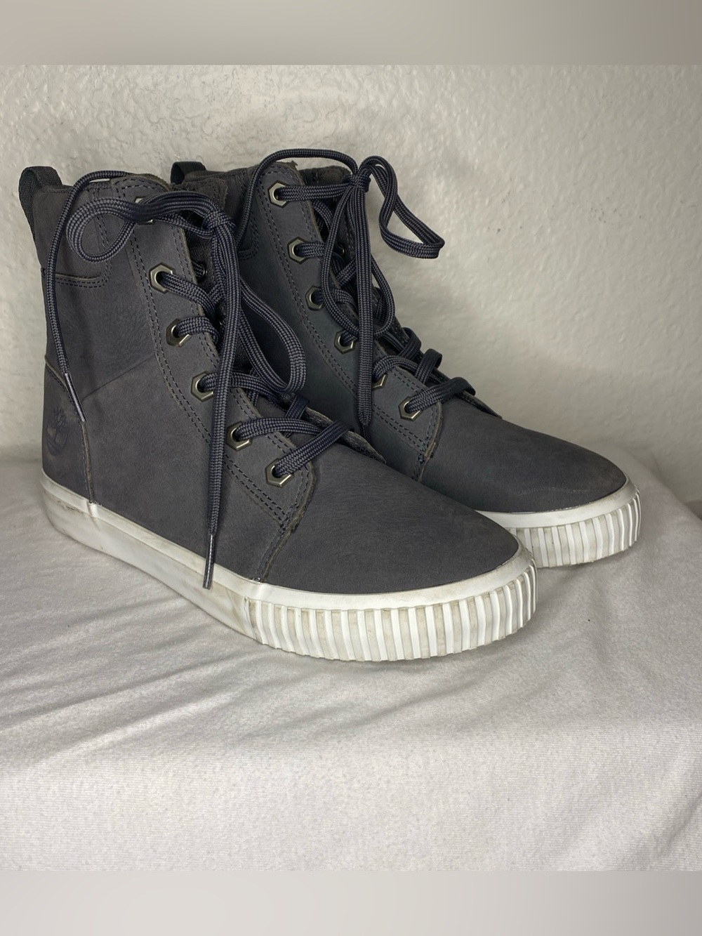 Timberland Skyla Bay boots size 6